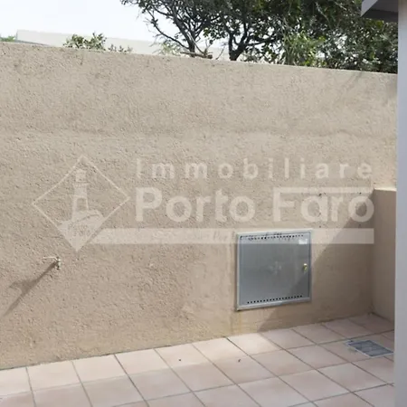 Villa L304 - Porto Mannu Pittoresco Villino Vista Mare