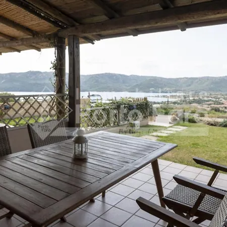 L304 - Porto Mannu Pittoresco Villino Vista Mare